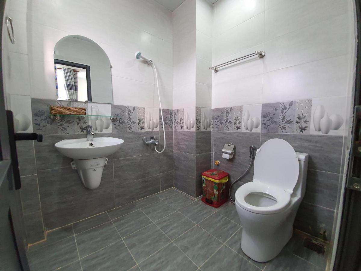 An Phat Hotel Chi Khu Co Ong 外观 照片